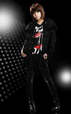 ung-run-devil-run-official-photo-girls-generation-snsd-10934570-367-590.jpg