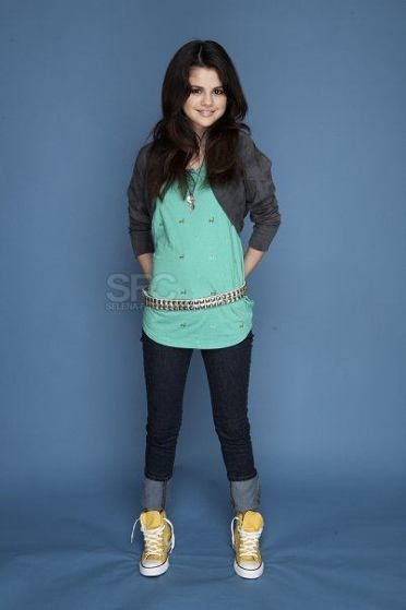 user_14700308_1283868198951selena.jpg